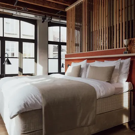 Cousins Boutique Hotel-2